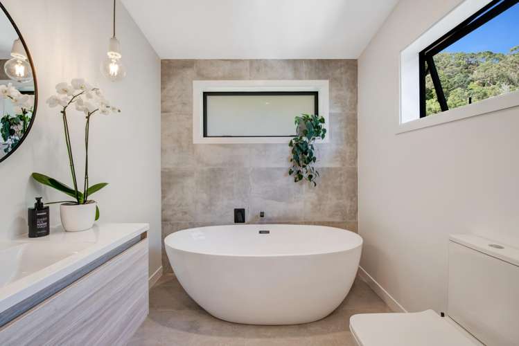 167 Motutara Road Muriwai_21