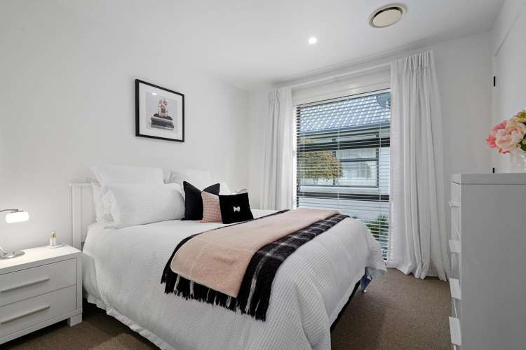 25 Mike Smith Drive Cambridge_17