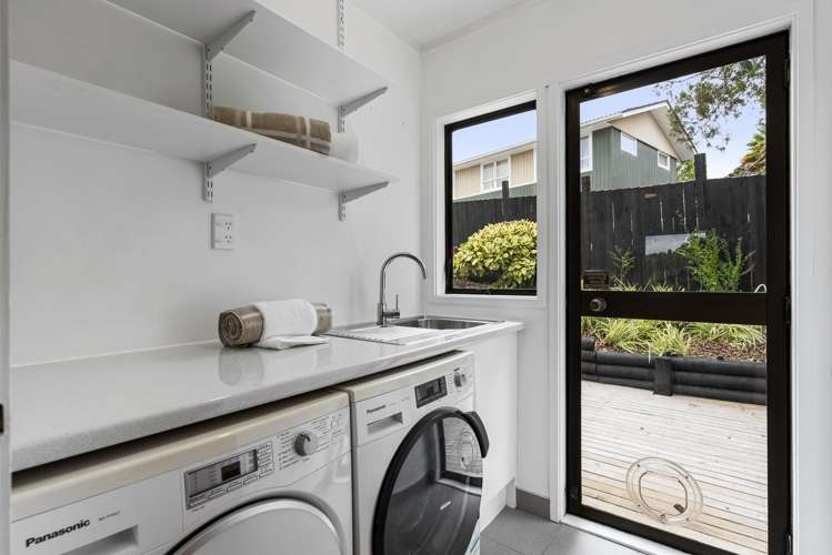 2/24 Gatman Street Birkdale_9