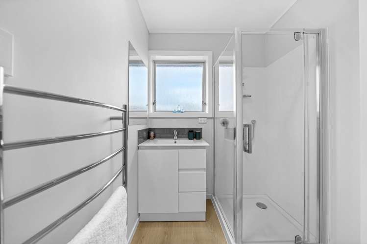2/37 Blacklock Avenue Henderson_14