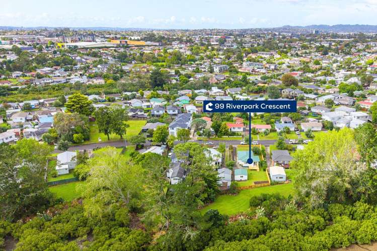 99 Riverpark Crescent Henderson_26