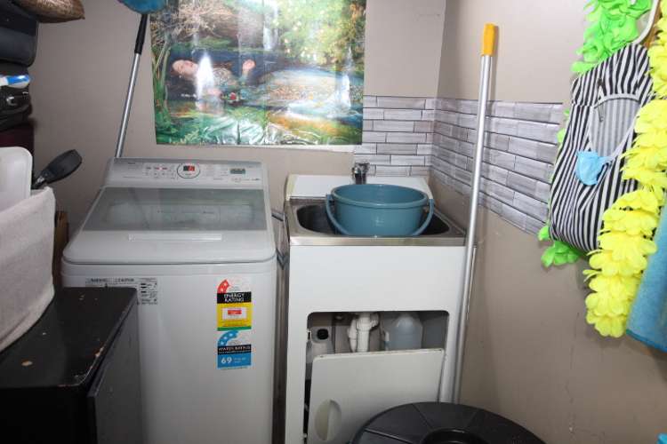 143 Sievers Grove Cannons Creek_11