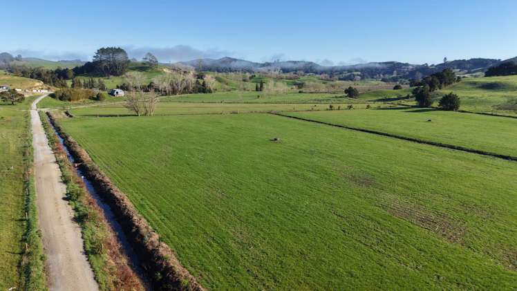 95 Masons Road Maromaku_17