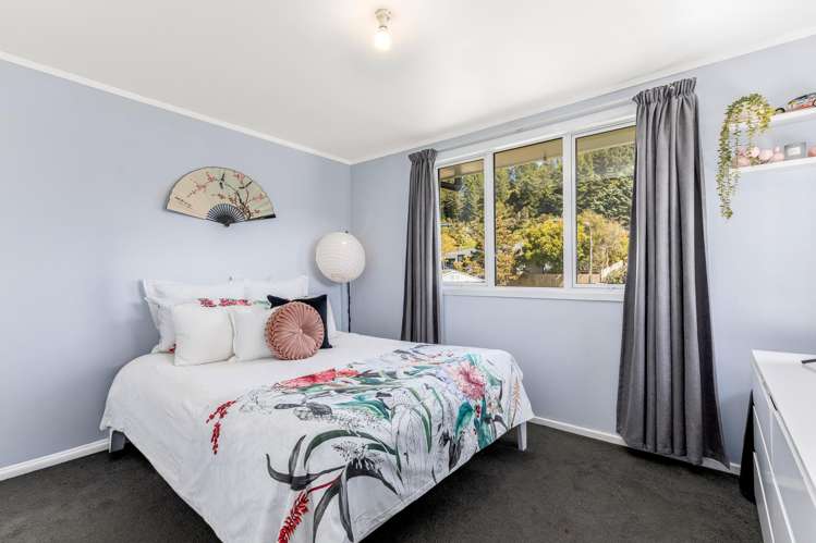 15 Dunsandel Grove Silverstream_7