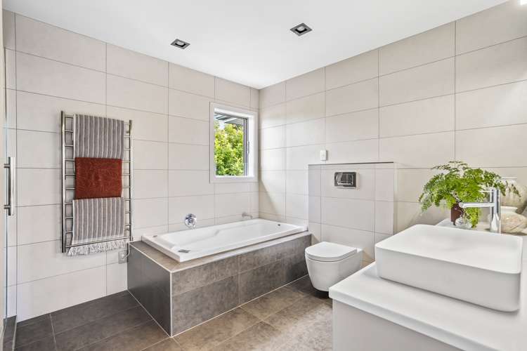 5 Haydn Avenue Royal Oak_21