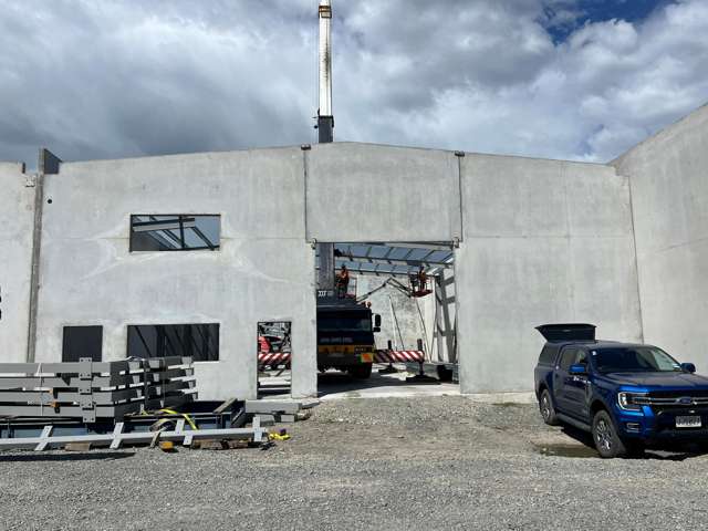 New Building - Secure Yard