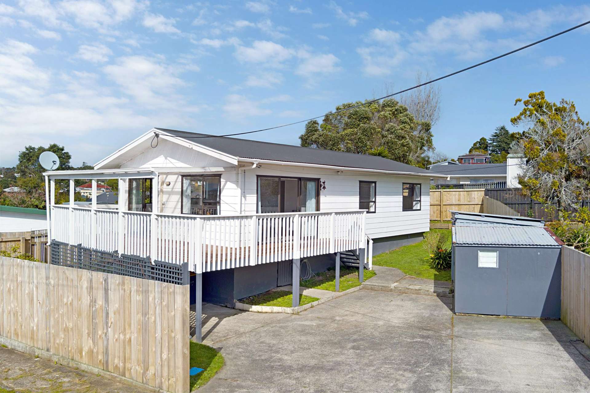 2/40C West Coast Road Glen Eden_0