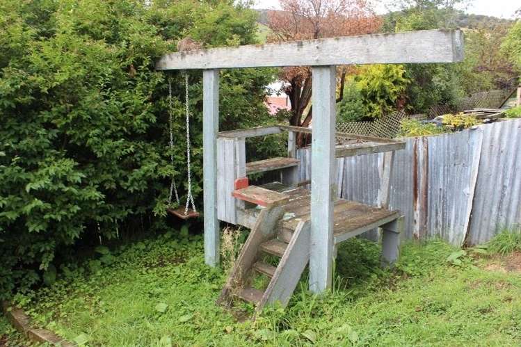 12 Weir Street Green Island_12