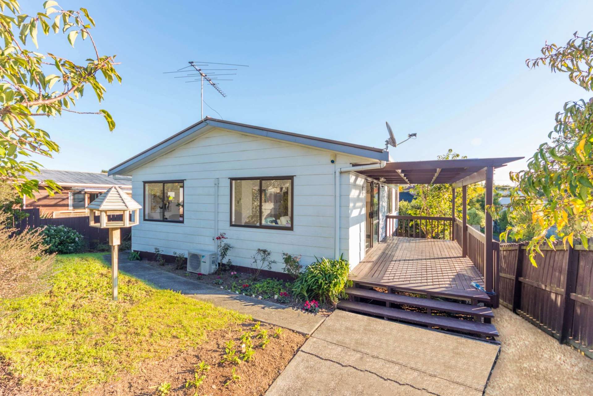 1/82 Kervil Avenue Te Atatu Peninsula_0