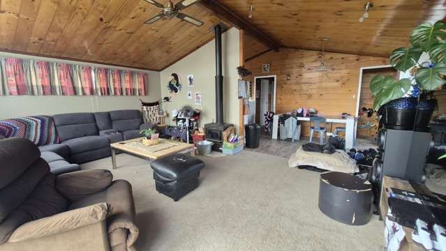 236 West Parkdale Street Tokoroa_3