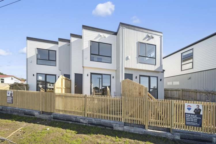 10-12 Clendon Place Manurewa_45