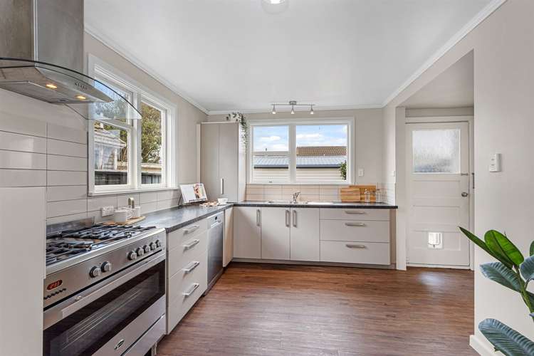 1/11 Neill Street Hornby_5