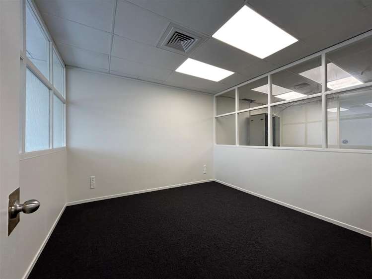 35-41 Walls Road Penrose_5