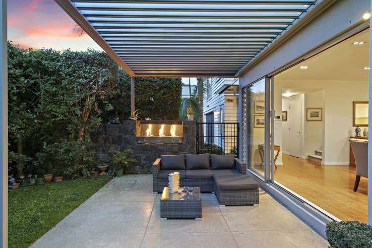 7 Golf Road Epsom_16