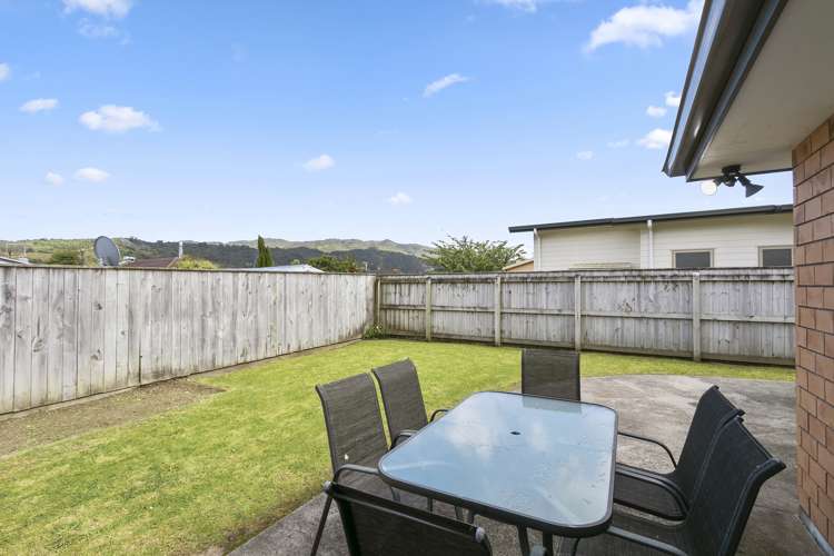 10 Fraser Colman Grove Wainuiomata_15
