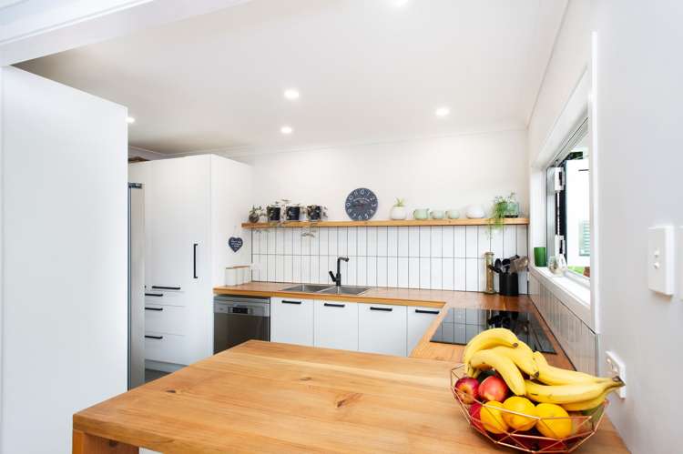 14 Kingswood Road Brookfield_9