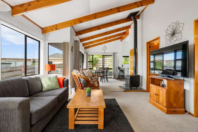 218 The Drive Whangamata_13