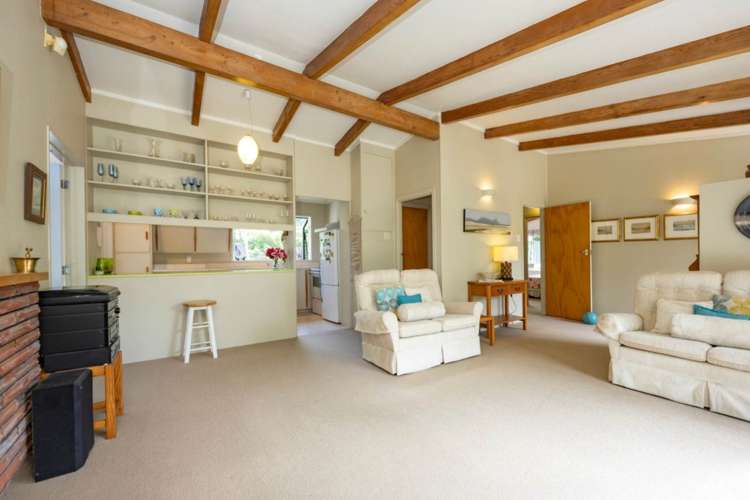 36 South Lynn Road Titirangi_4