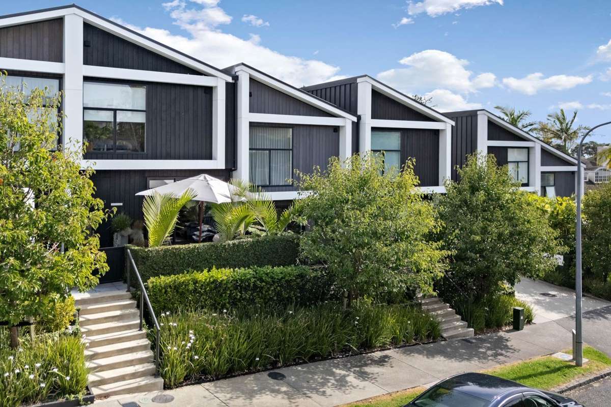 37C Glen Atkinson Street_0