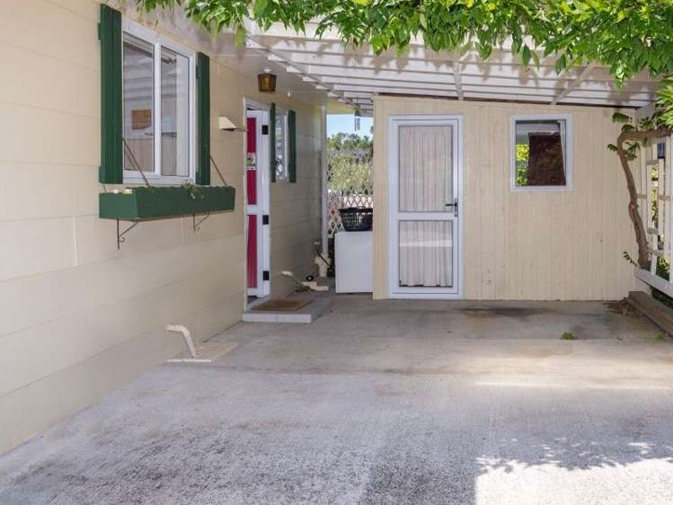 13 Miro Street Rarangi_9