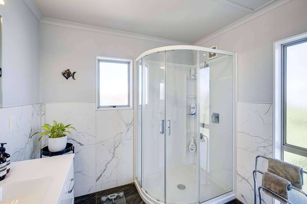 14/182 Charles Street_3