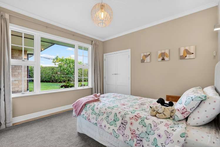136 Mcrobbie Road Kingseat_23