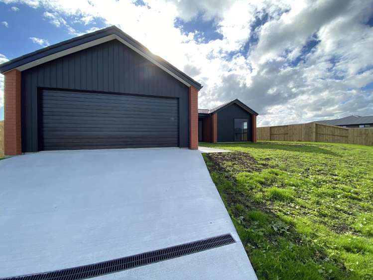 36 Taurangawaka Road One Tree Point_1