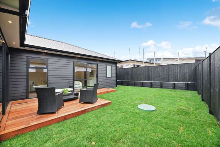285 Te Taruna Drive Wainui_17