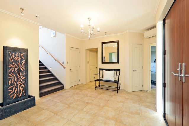 102 Kent Terrace Taradale_3