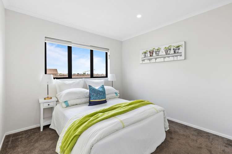 4225a Great North Road Glendene_11