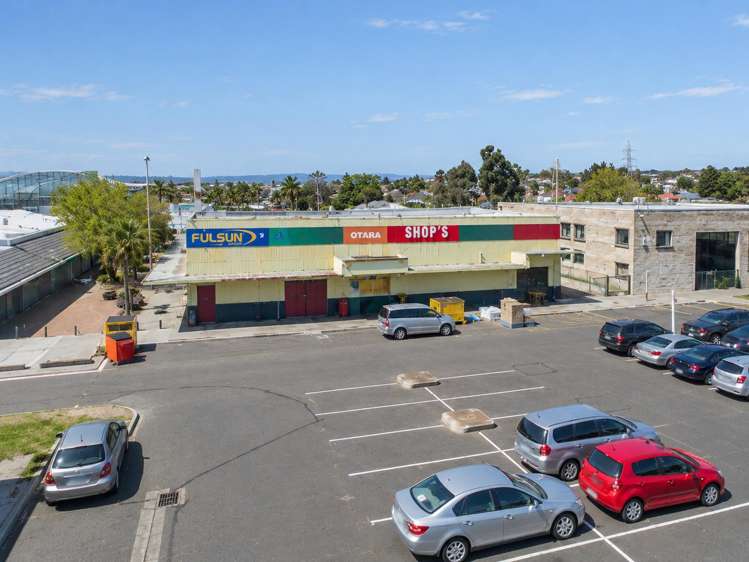 6 Fair Mall Otara_1
