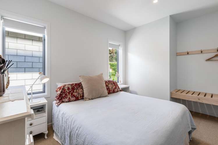 10 Avignon Place Fairhall_21