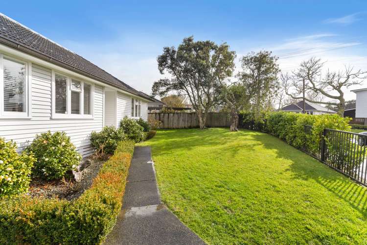 17 Fernwood Place Wai O Taiki Bay_12