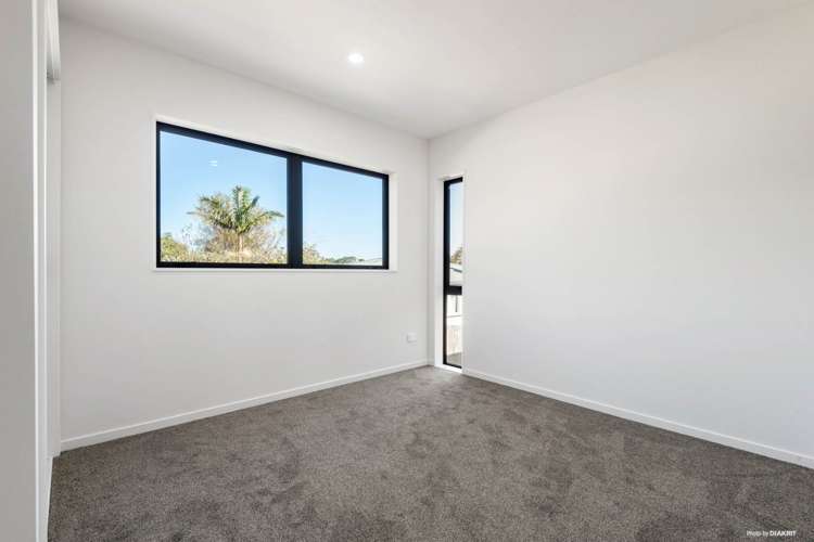 16C Marlowe Road Blockhouse Bay_11
