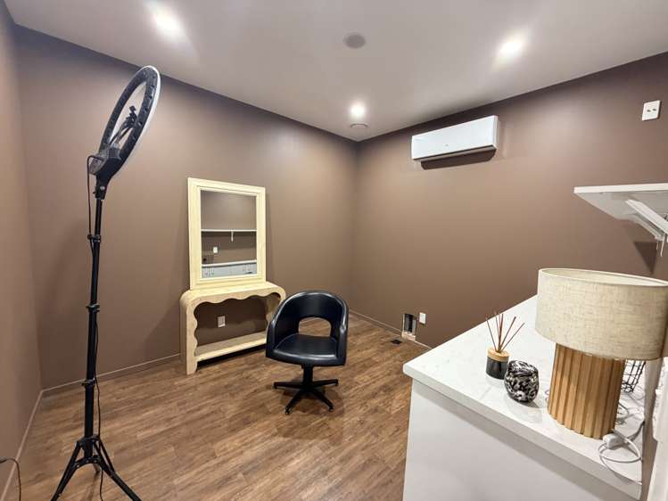 Unit 2/151 High Street Lower Hutt_5