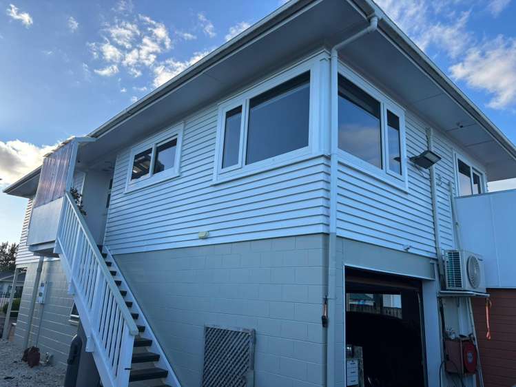  105 Lincoln Road Henderson_16