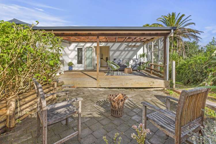 23 Government Road Raglan_13