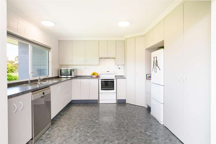 17 Barnett Drive Marton_5