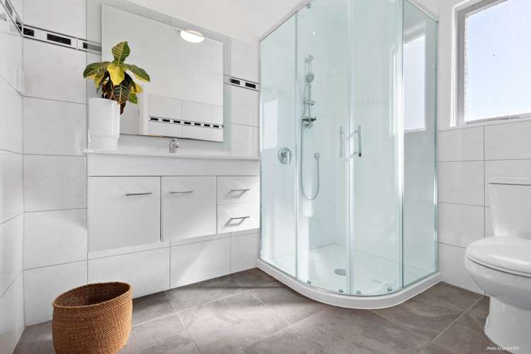 1/22 Verbena Road Birkdale_12