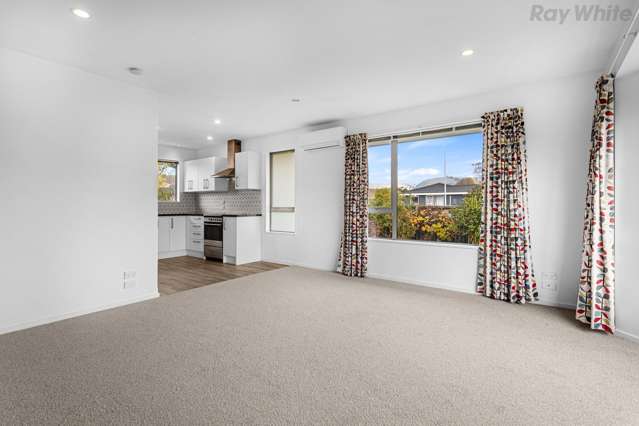 1/10 Stacey Place Woolston_2