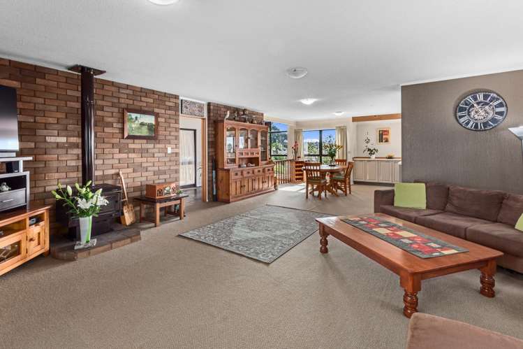 3 Magnolia Avenue Te Kamo_7