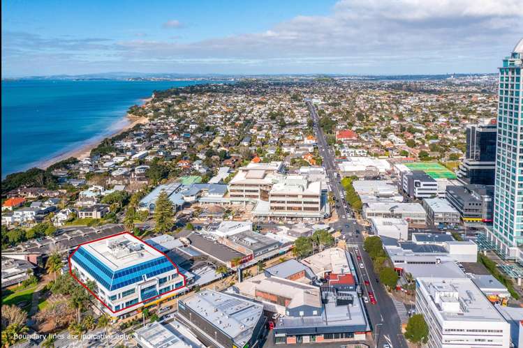 Level 4/33-45 Hurstmere Road Takapuna_8