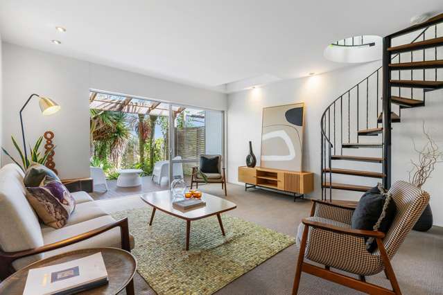 4/10 George Street Mount Eden_1