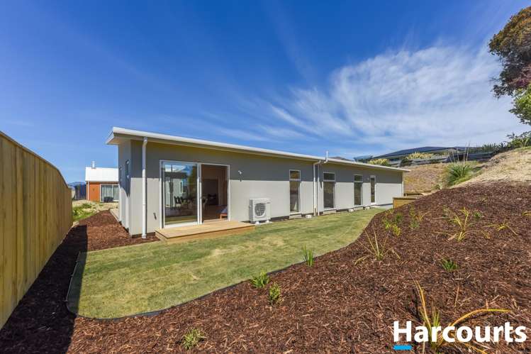 71 Les Wakefield Road Mapua_23