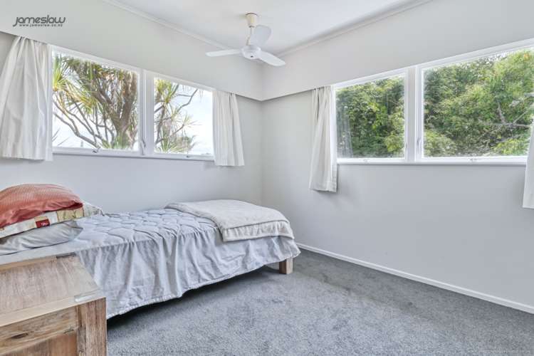 140 Edmonton Road Te Atatu South_7