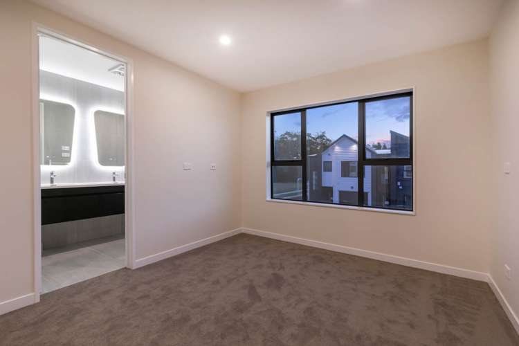 93a Argent Lane Wainui_17