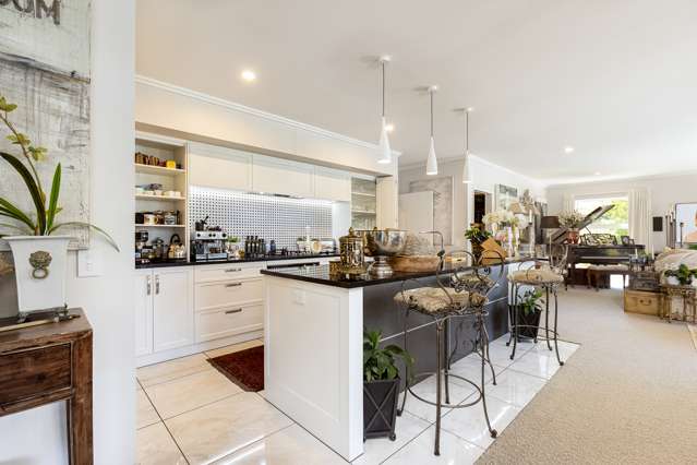 44 Sunningdale Drive Stoke_4