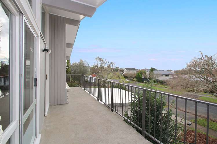 12 Pelorus Street Glenview_16