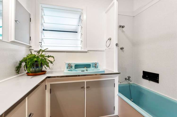 4 Charles Street Kamo_13