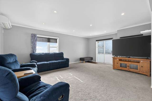 24 Castlerea Street Wainuiomata_3